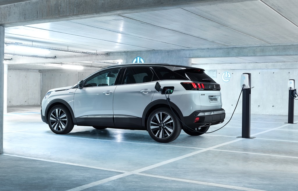 Peugeot 3008phev Hy4 1809pb 001 0