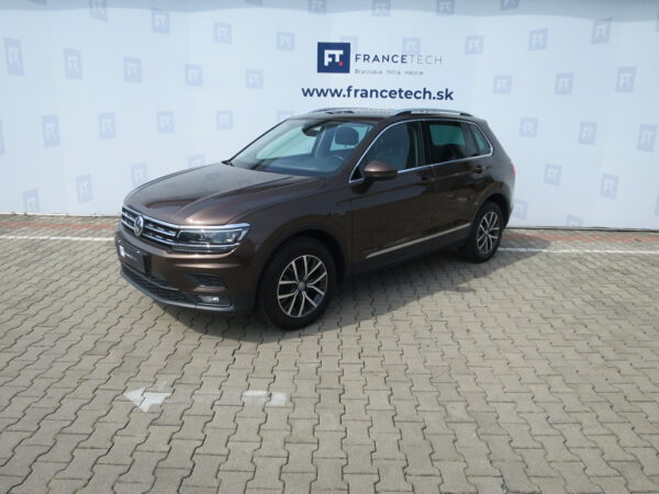 VOLKSWAGEN TIGUAN  1.4TSi COMFORTLINE 4MOTION AT6