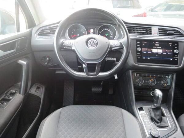 VOLKSWAGEN TIGUAN  1.4TSi COMFORTLINE 4MOTION AT6 - Image 11