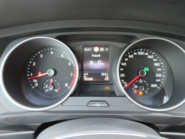 VOLKSWAGEN TIGUAN  1.4TSi COMFORTLINE 4MOTION AT6 - Image 15