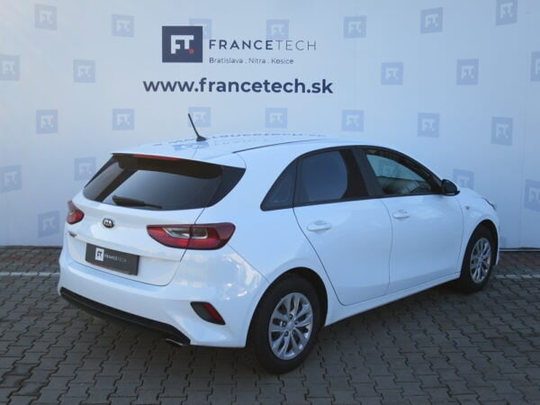 KIA CEE´D 1.4 MPi AMBER - Image 4