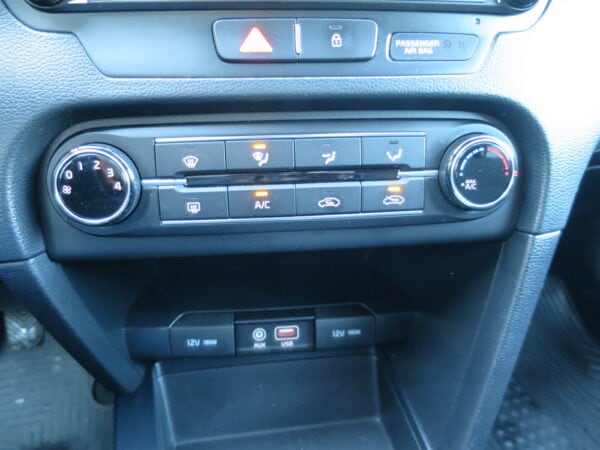 KIA CEE´D 1.4 MPi AMBER - Image 8