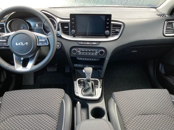 KIA CEED SW 1,5 T-Gdi A7 DCT GOLD - Image 3