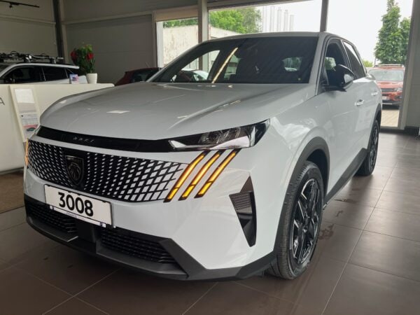 PEUGEOT 3008 ALLURE Hybrid 48V 145k e-DCS6 ( MHEV )