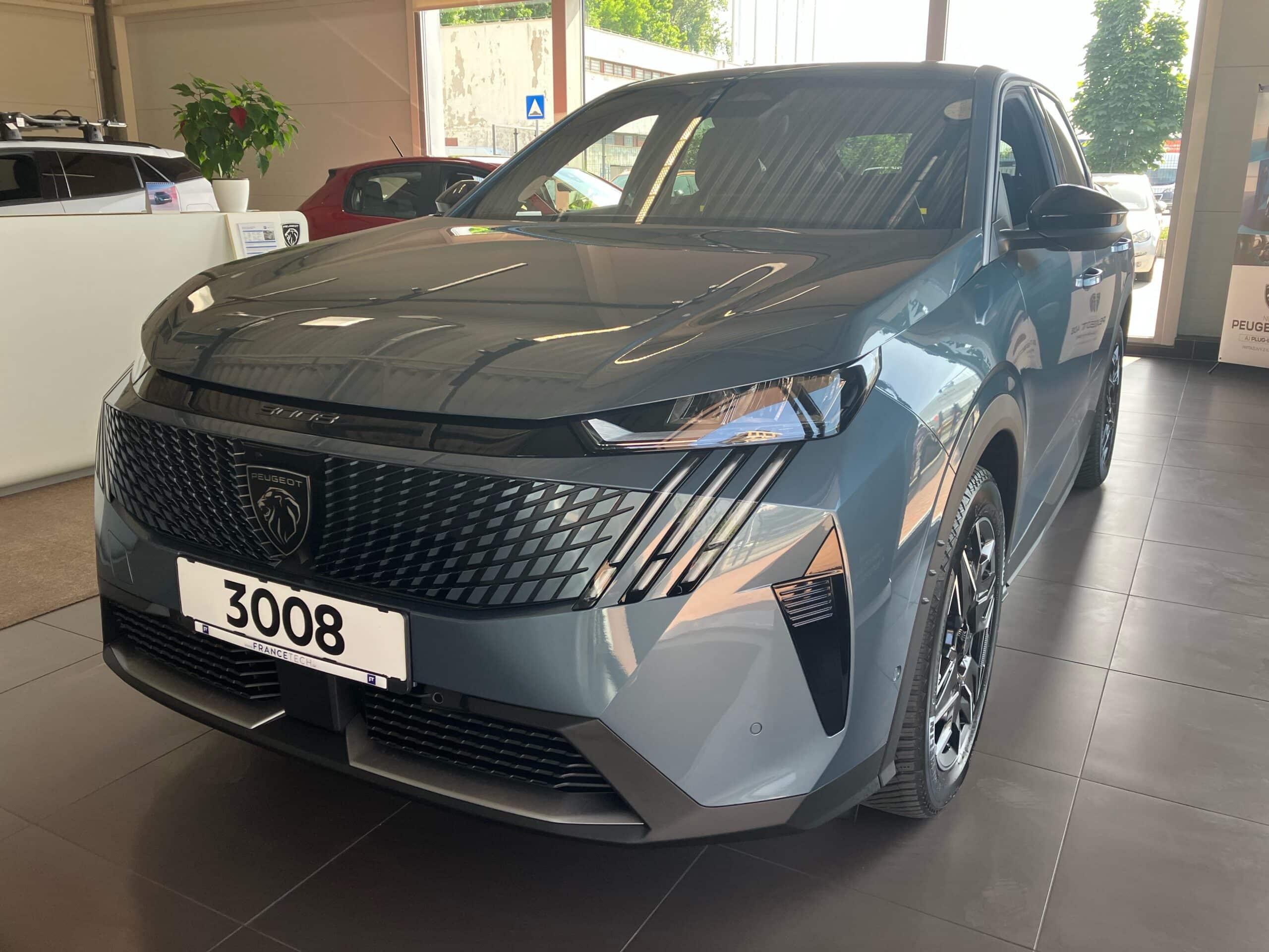 Peugeot 3008 Hybrid 48V 145k e-DCS6 ( MHEV ) Allure