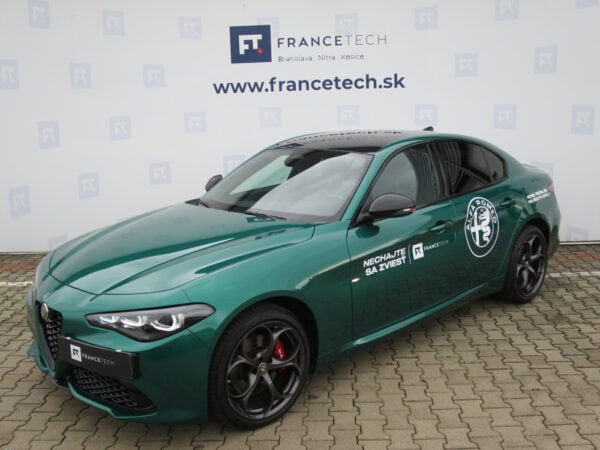 ALFA ROMEO GIULIA TRIBUTO ITALIANO 2.0 TURBO 8AT Q4