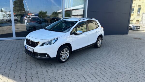 PEUGEOT 2008 1,2 PureTech STYLE EAT6