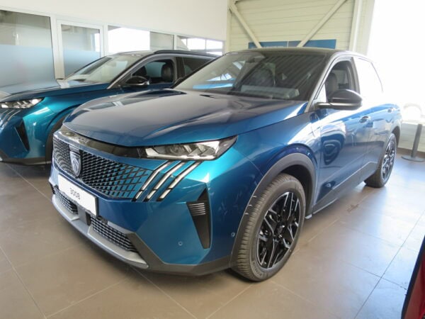 PEUGEOT 3008 GT 1.2 Hybrid 145k e-DCS6