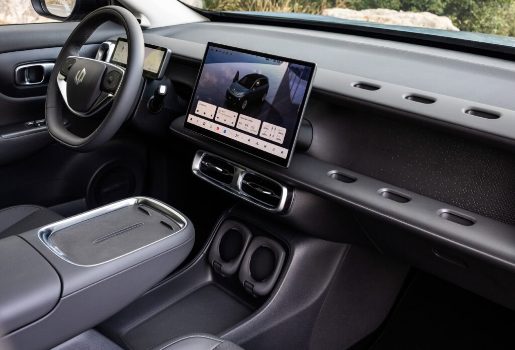 LeapmotorB10Cannes (4)