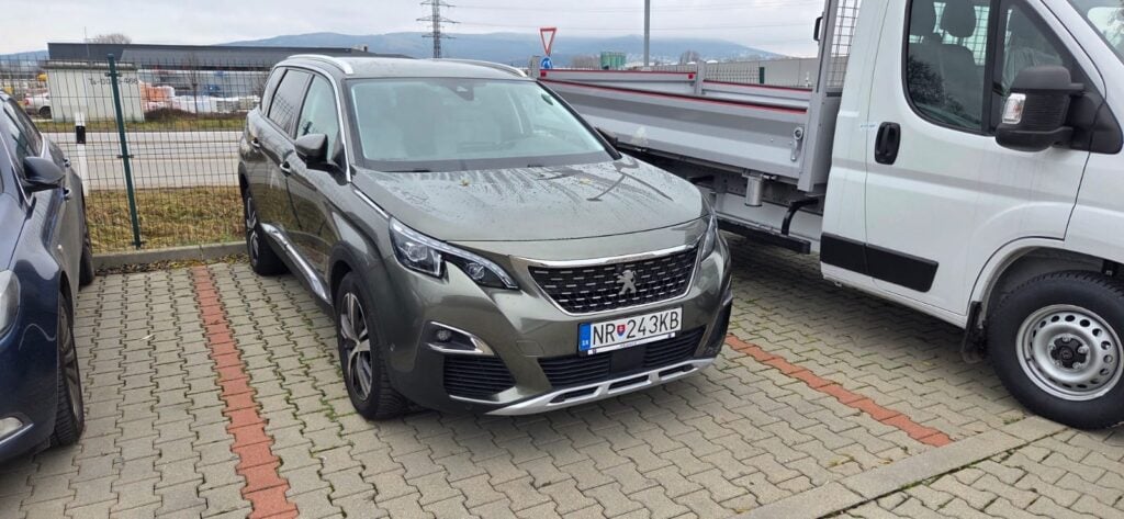 bc5385f3-a064-4ae2-8a22-ef03a48cec63