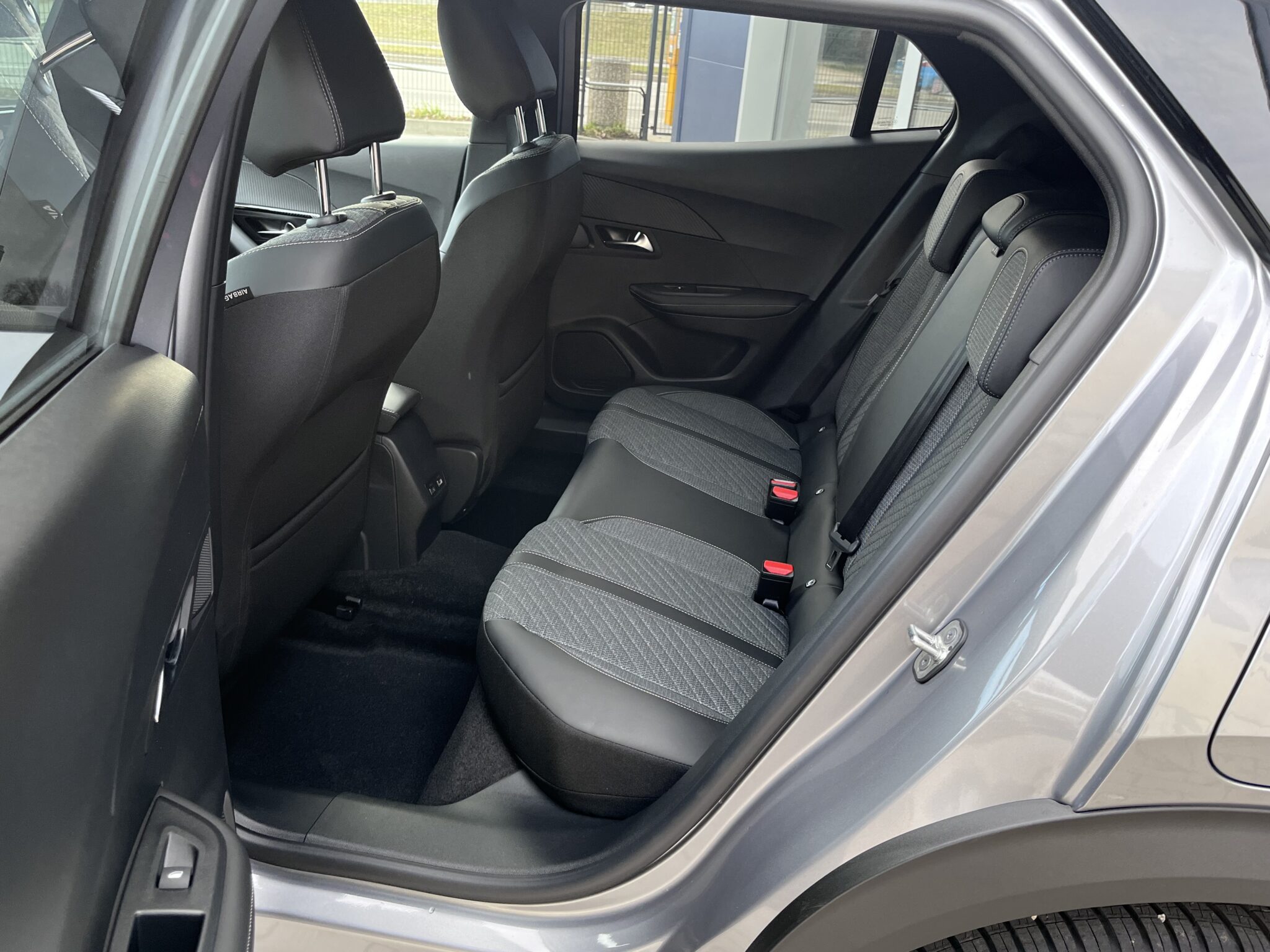 11.2008_Siva_F4M0_Int3