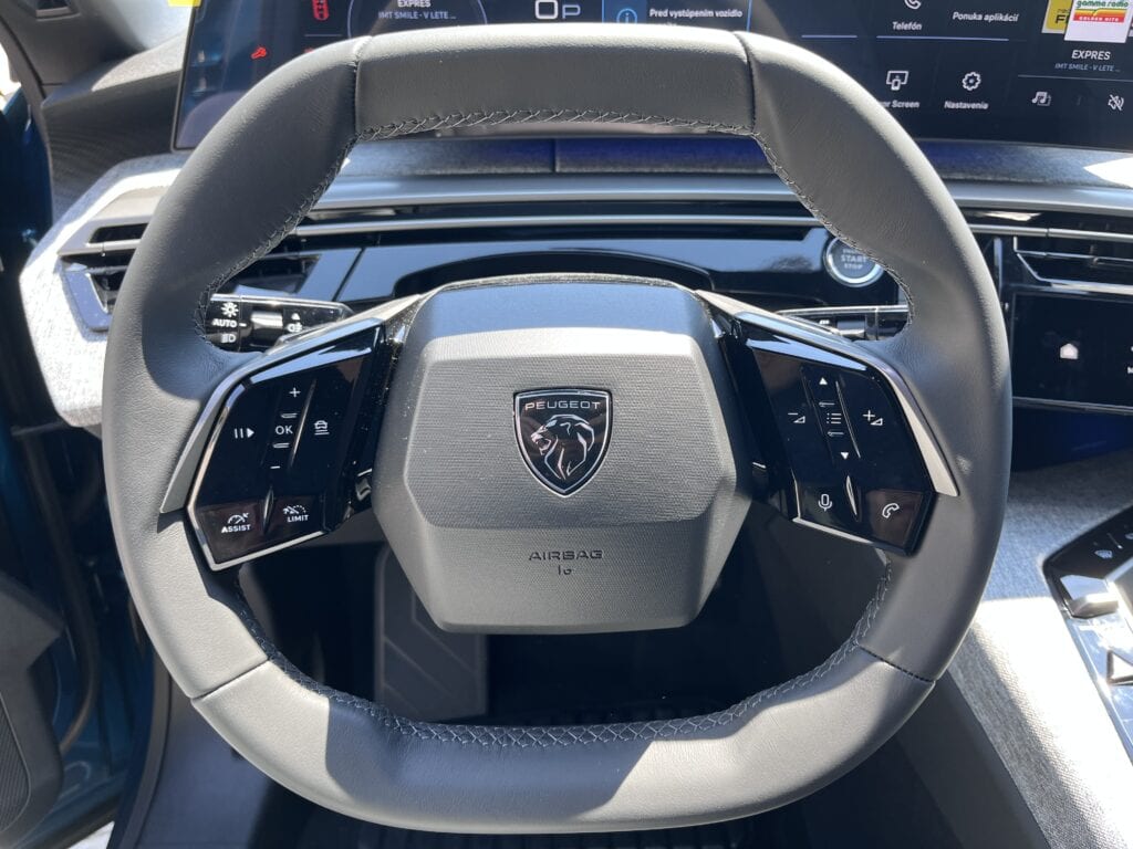 13_3008_Allure_Modrá_DPM0_Hybrid_vol