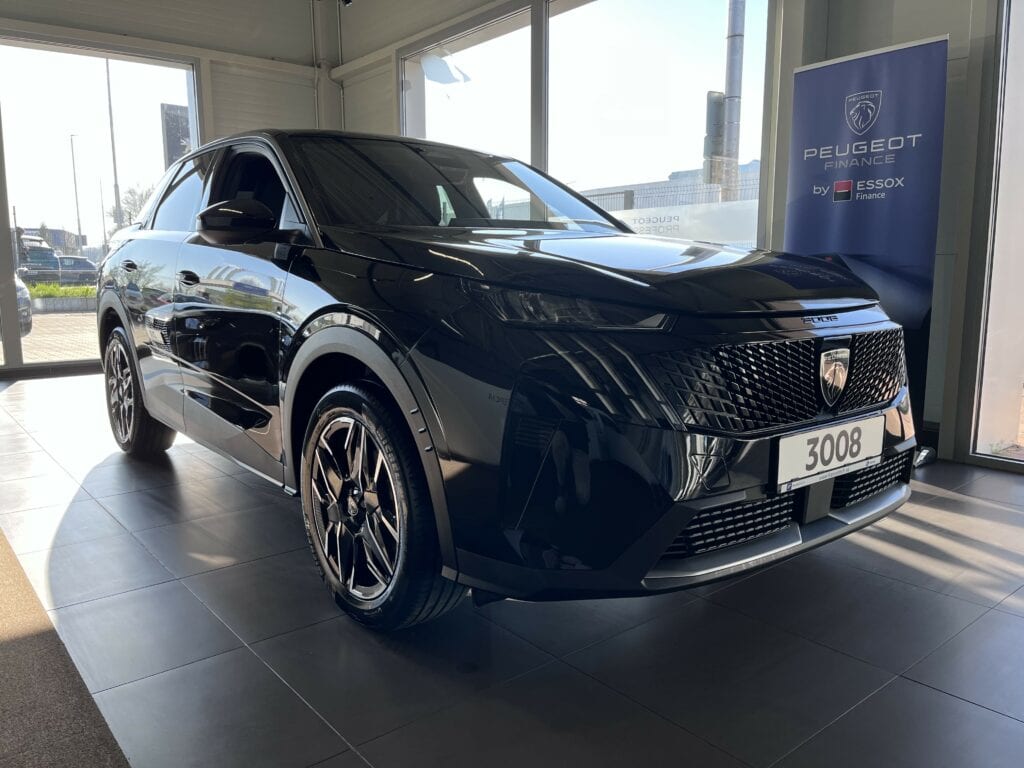 3_3008_Allure_Čierna_9VM0_Hybrid_PP