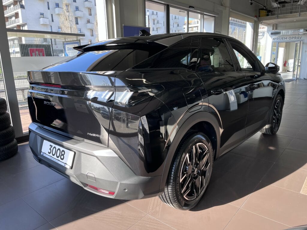 5_3008_Allure_Čierna_9VM0_Hybrid_PZ