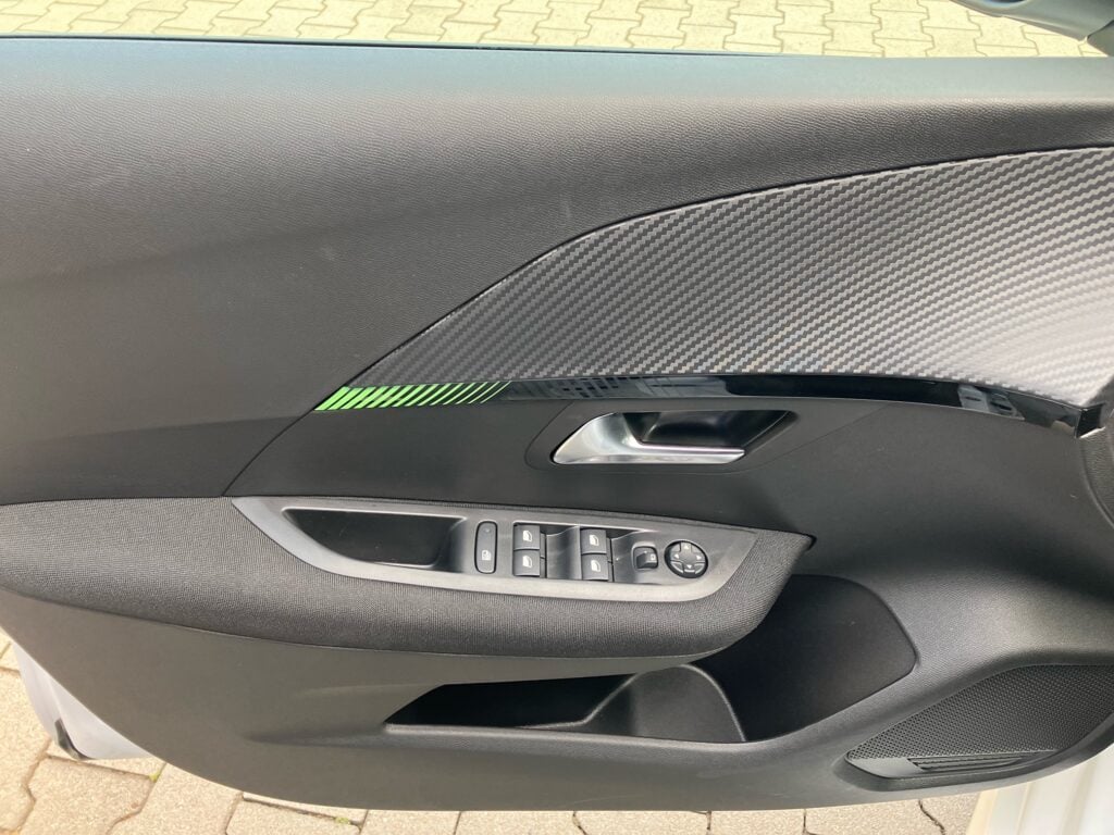 7.208_Active_BielaWPP0_DV