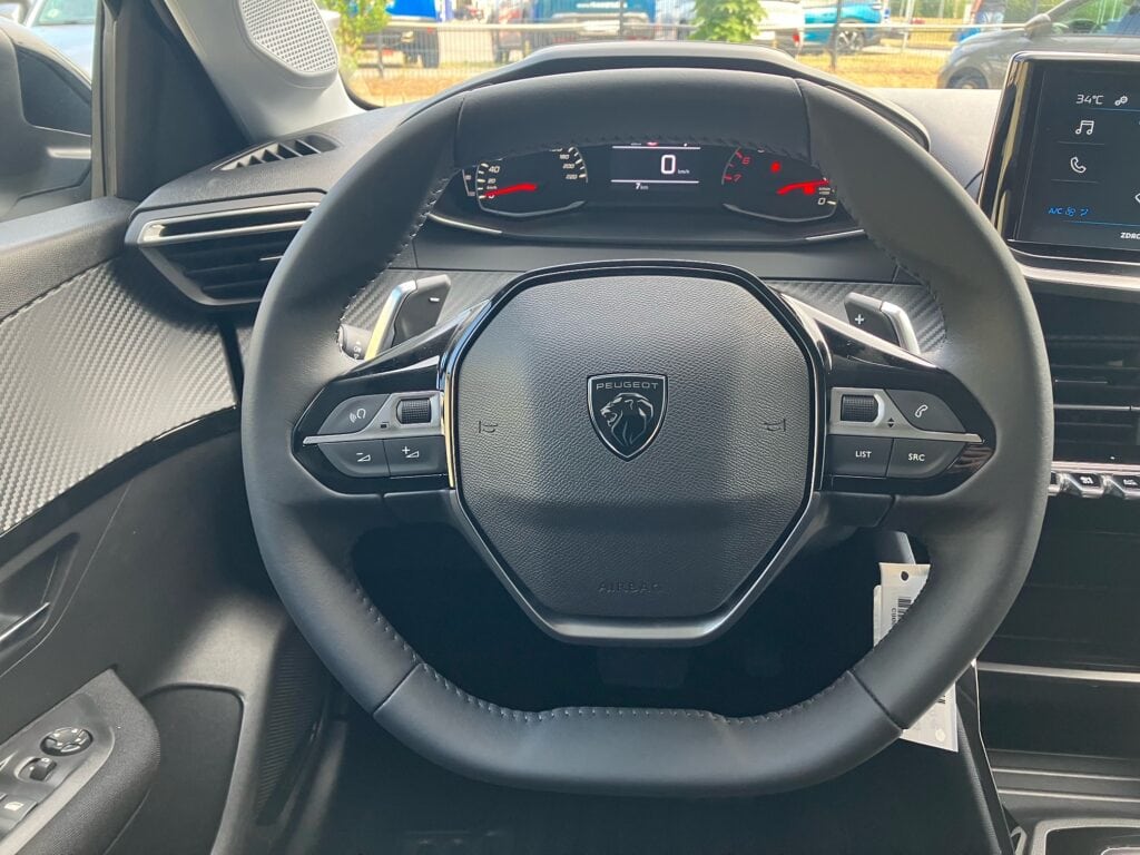 9.208_Active_BielaWPP0_Vol