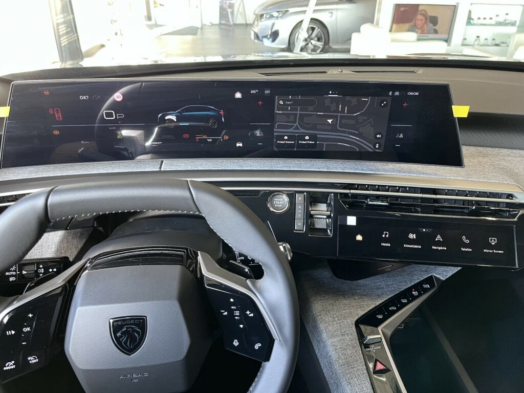 9_3008_Allure_Čierna_9VM0_Hybrid_Int4