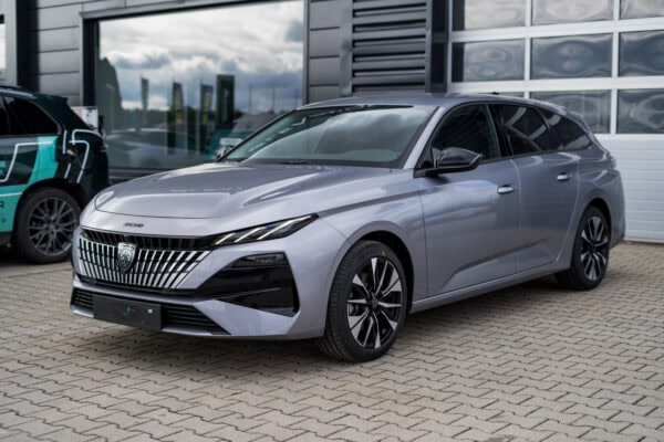 Peugeot NEW 308 SW  ALLURE Hybrid 145k e-DCS6