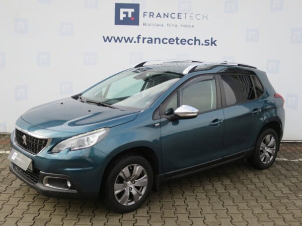 PEUGEOT 2008 1.2 PureTech STYLE