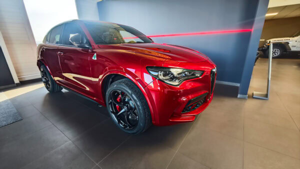 ALFA ROMEO STELVIO QUADRIFOGLIO 2.9 V6 Bi-Turbo 520k 8AT Q4