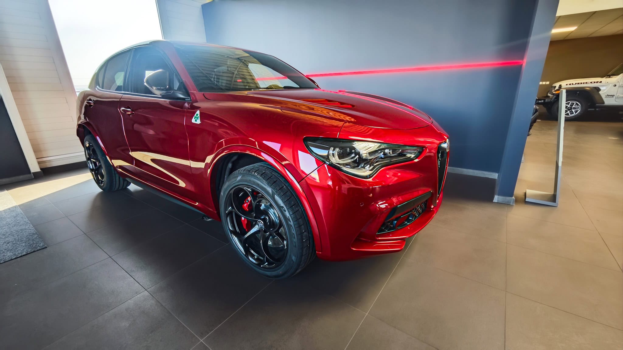 Alfa Romeo Stelvio QUADRIFOGLIO 2.9 V6 Bi-Turbo 520k 8AT Q4