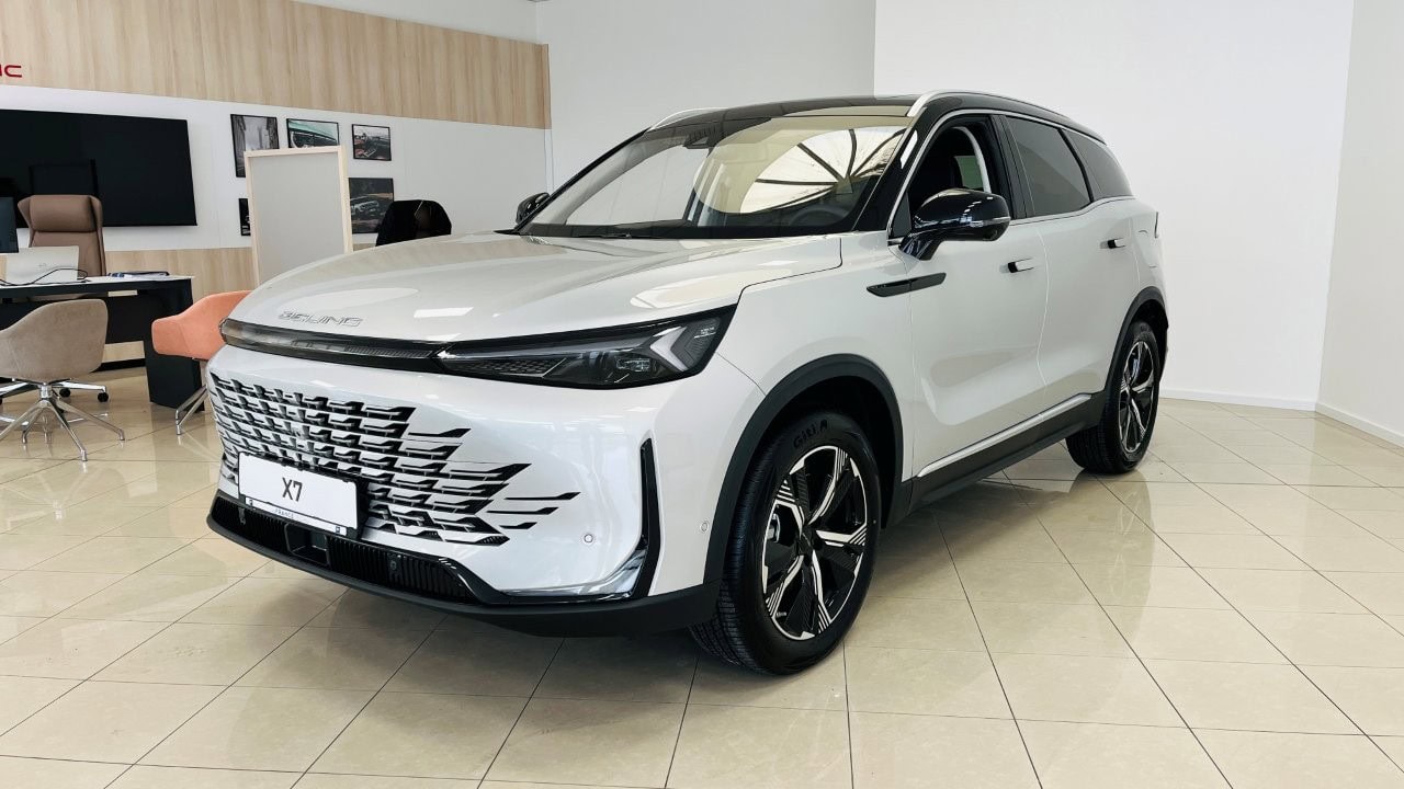Baic X7 X7 1,5 Turbo 7DCT Universal Edition
