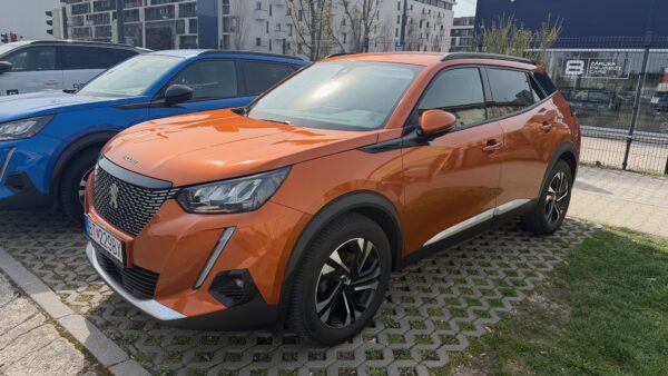 PEUGEOT 2008 1,2 PureTech Allure Pack EAT8