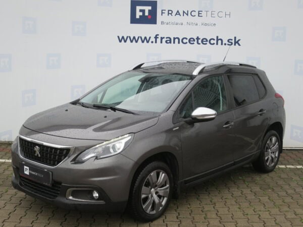 PEUGEOT 2008 1.2 PureTech STYLE EAT6