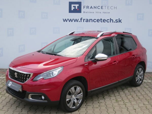 PEUGEOT 2008 1.2 PureTech STYLE