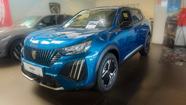 PEUGEOT 2008 ALLURE 1.2 TURBO 100 BVM6