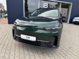 C10_002